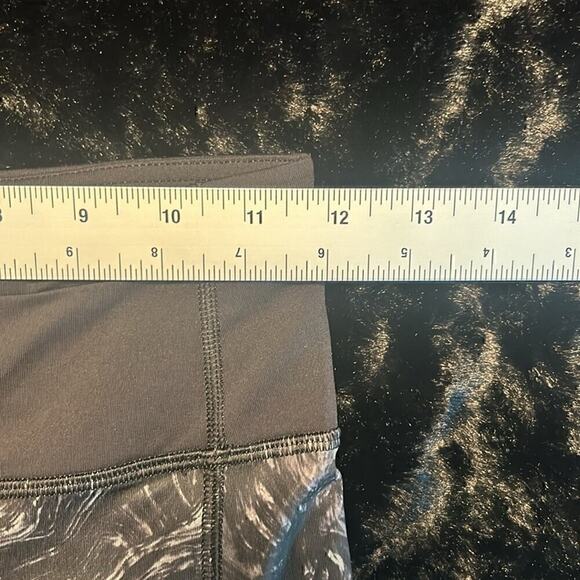 Lululemon Speed Tight II Full on Luxtreme Pockets Yoga Leggings Black Swirl Sz 2 - Picture 14 of 14